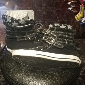 Converse Chuck Taylor Glendale Size 4 Junior Black